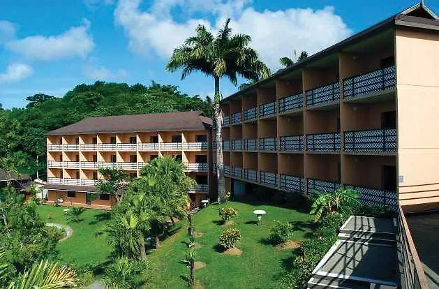 Grafton Beach Resort Black Rock 3*,